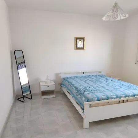 Appartamento Lido Marini Apartment *